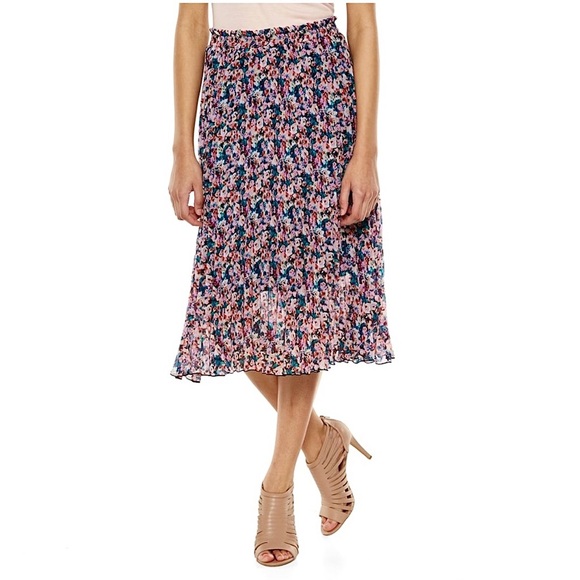 Disney Cinderella Women’s Floral Pleated A-line Midi Skirt - Picture 1 of 7